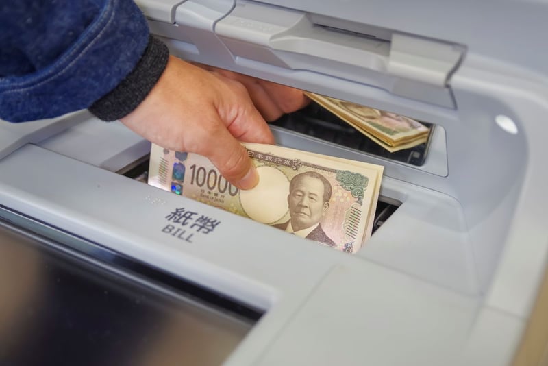  【元銀行員が解説】帰省する夏休み前に知っておきたい「親の預金」と相続のリアル 