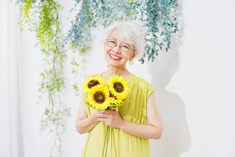 【元銀行員が指摘】50代のNISA「50代からは遅い」は本当？想定外に長い“リアルな寿命”と