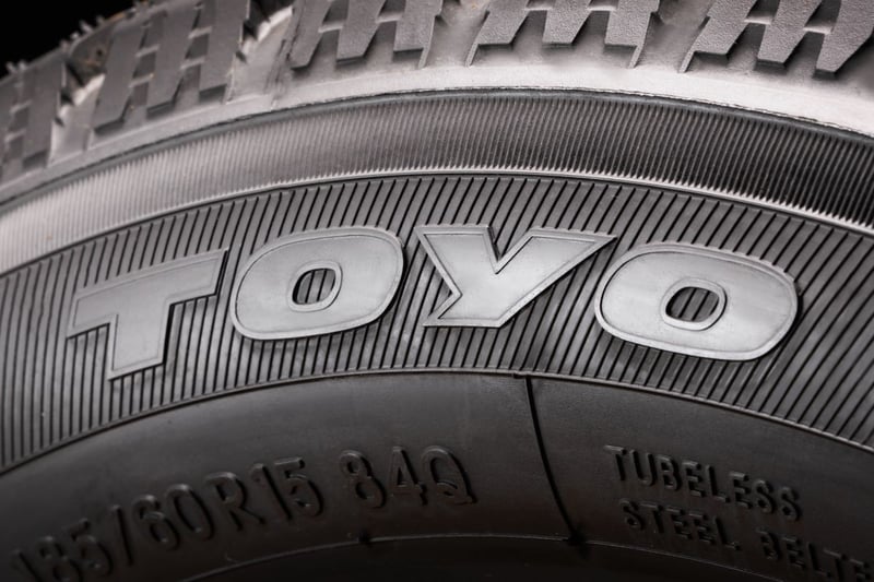 【DOE4.5％目標の「累進配当」】TOYO TIREの年間配当金は5期で76円から130円に、今期は年135円の予想