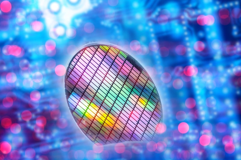 投資信託で半導体ブームに乗れる？「野村世界業種別投資シリーズ（世界半導体株投資）」の魅力と注意点を解説