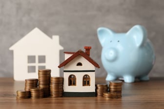 【住宅ローン】30歳で4000万借入「35年と50年返済」比較！総返済額の差はどれくらい？FPが解説