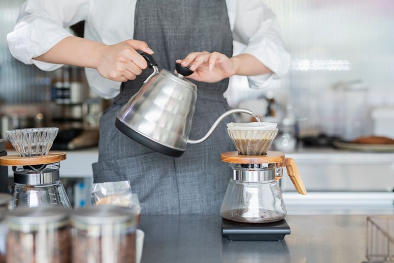 キーコーヒー＜9月30日が権利確定＞の株主優待は100株から。営業利益95.3%増の1Qを支えた稼ぎ頭「コーヒー関連事業」を最新決算からひも解く