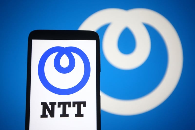 【NTT（9432）とソフトバンク（9434）の株価】10月2日の終値は169.9円・237.4円。ポイントの優待と配当予想はいくらか