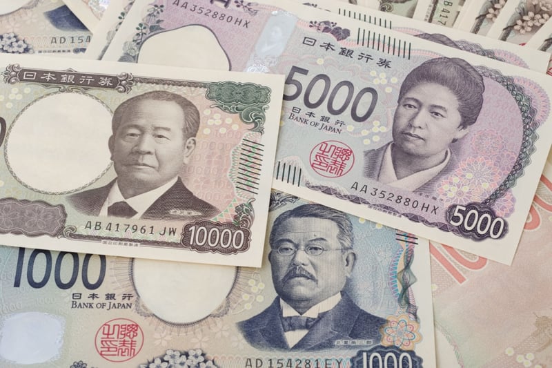 ”ふつうのシニア”は年金だけで暮らせる？国民・厚生年金の平均受給額と「年金依存度100％」世帯の実態も元記者が解説