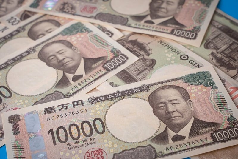 65歳以降も働くなら年金は繰下げ受給すべき？iDeCo・退職金と合わせたベストな受け取り方