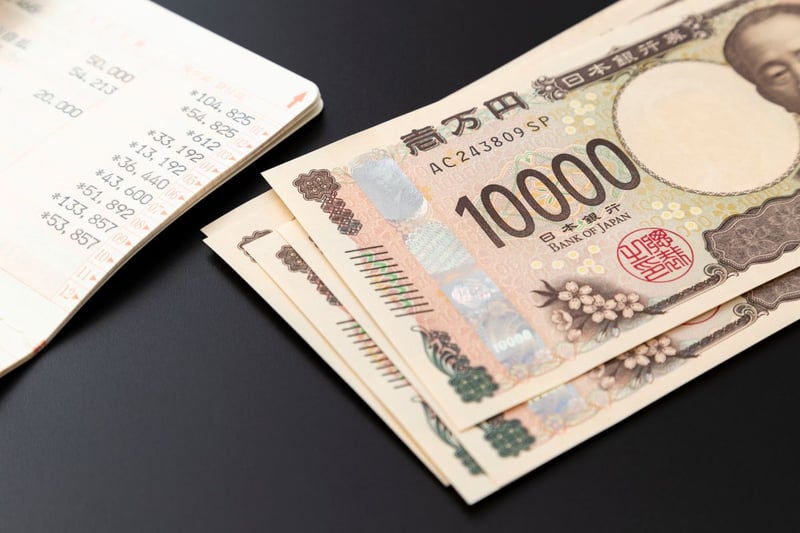 「貯金があっても《不安》なのはなぜ？」元銀行員が解説する世代別の貯蓄状況と老後への備え方 