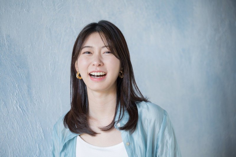 【おひとりさまの貯蓄額】30〜60歳代の「平均貯蓄額＆中央値」はいくら？「貯まる人」と「貯まらない人」何が違うのか